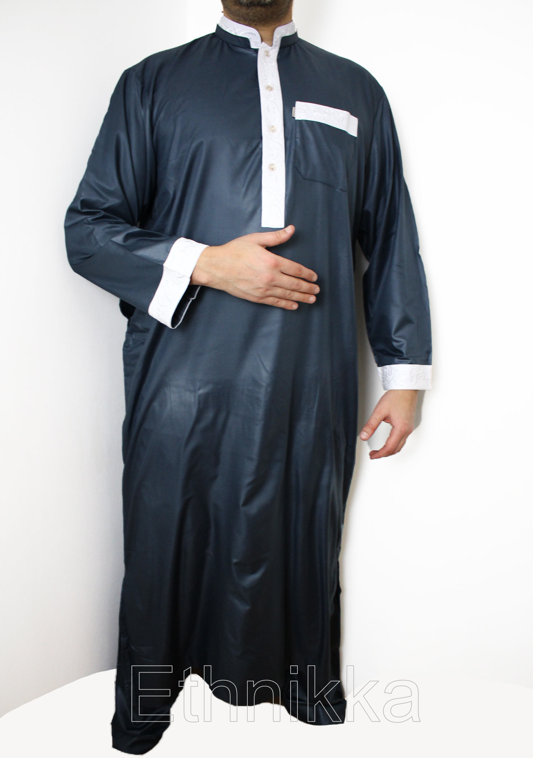 Greatfool Djellaba Homme Musulman - Qamis Homme avec Finitions de qualité  Premium - gandoura Homme Style Caftan marocain ou kamis Homme Musulman - M  : : Mode
