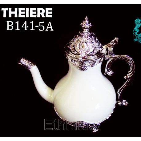 Théières en porcelaine orientale